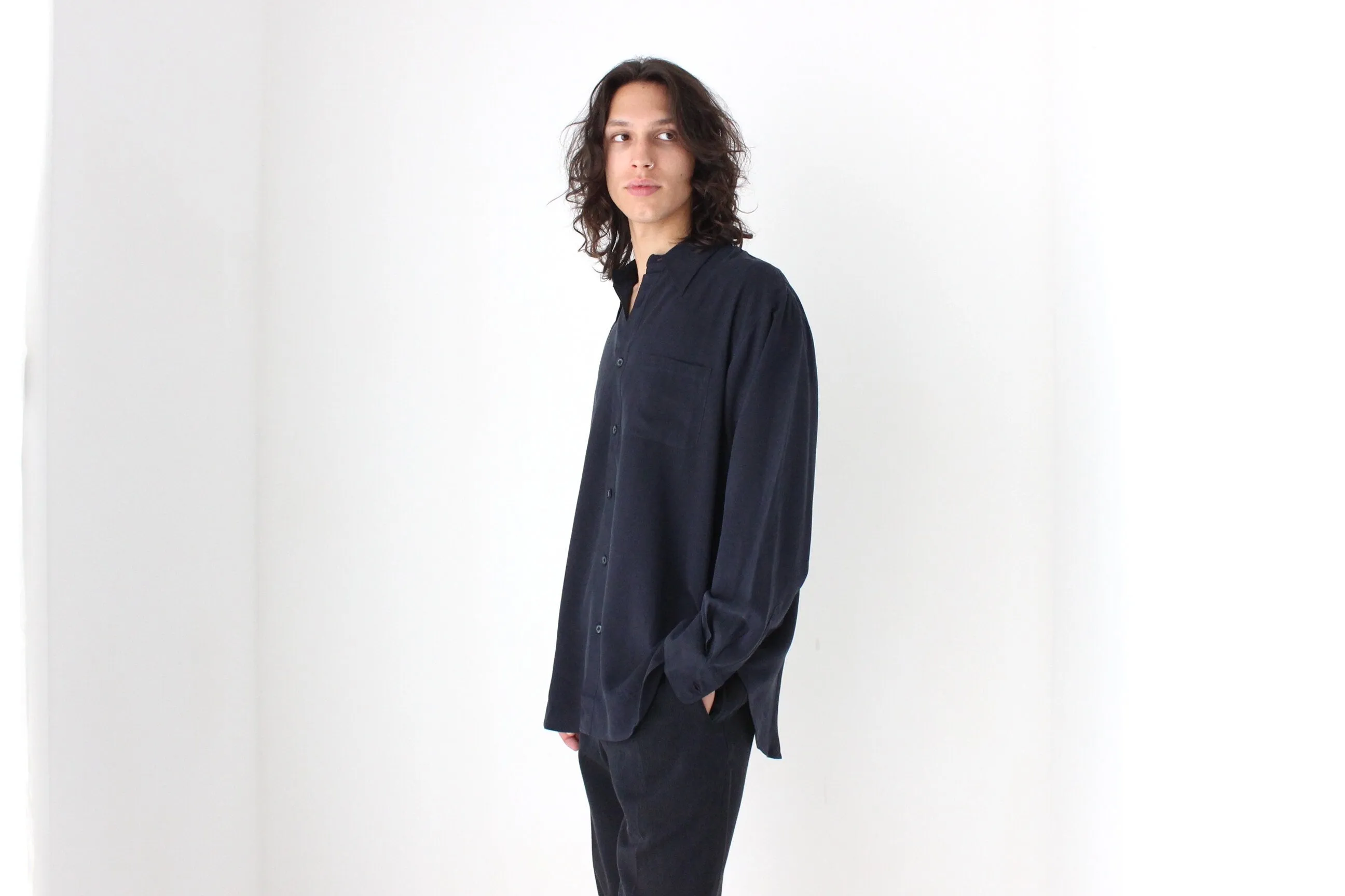 90s PURE FUJI SILK Relaxed Shirt in Midnight Blue