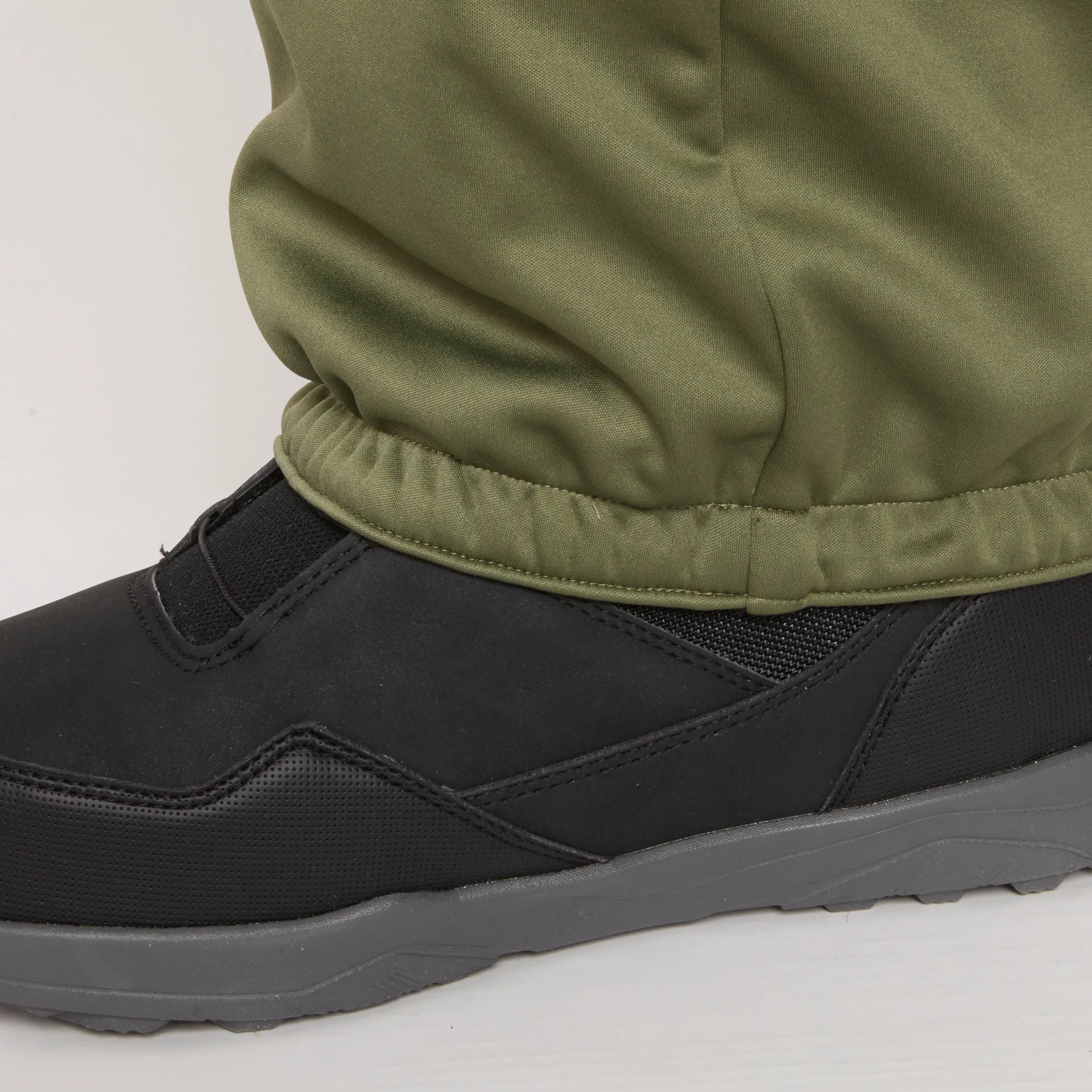 BRACKET JOGGER - BLACK
