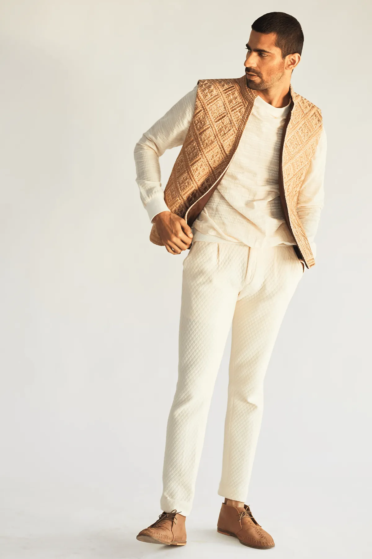 Geometric Embroidery Bandi Jacket with Pullover and Pants