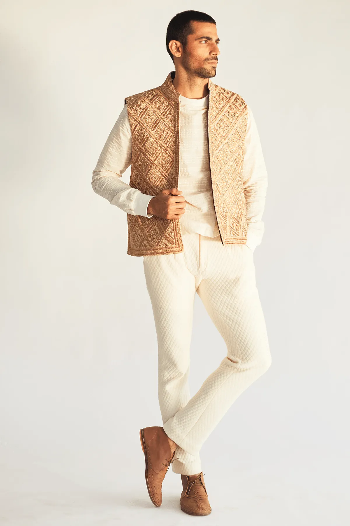 Geometric Embroidery Bandi Jacket with Pullover and Pants