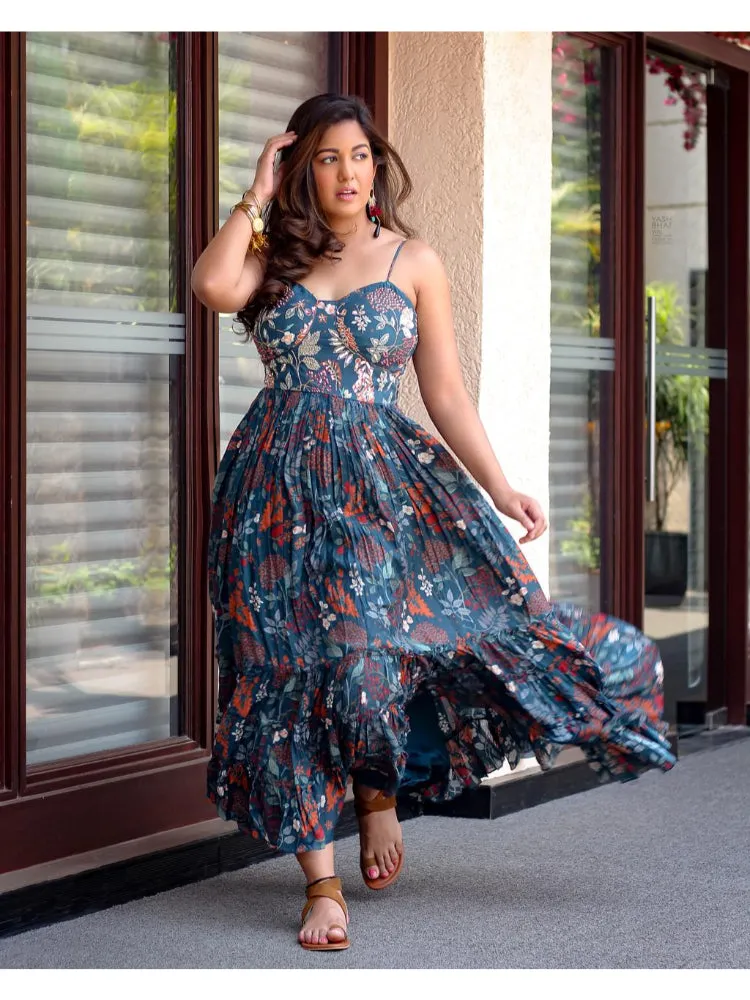 Ishita Dutta in Maxi dress (SS - 097)