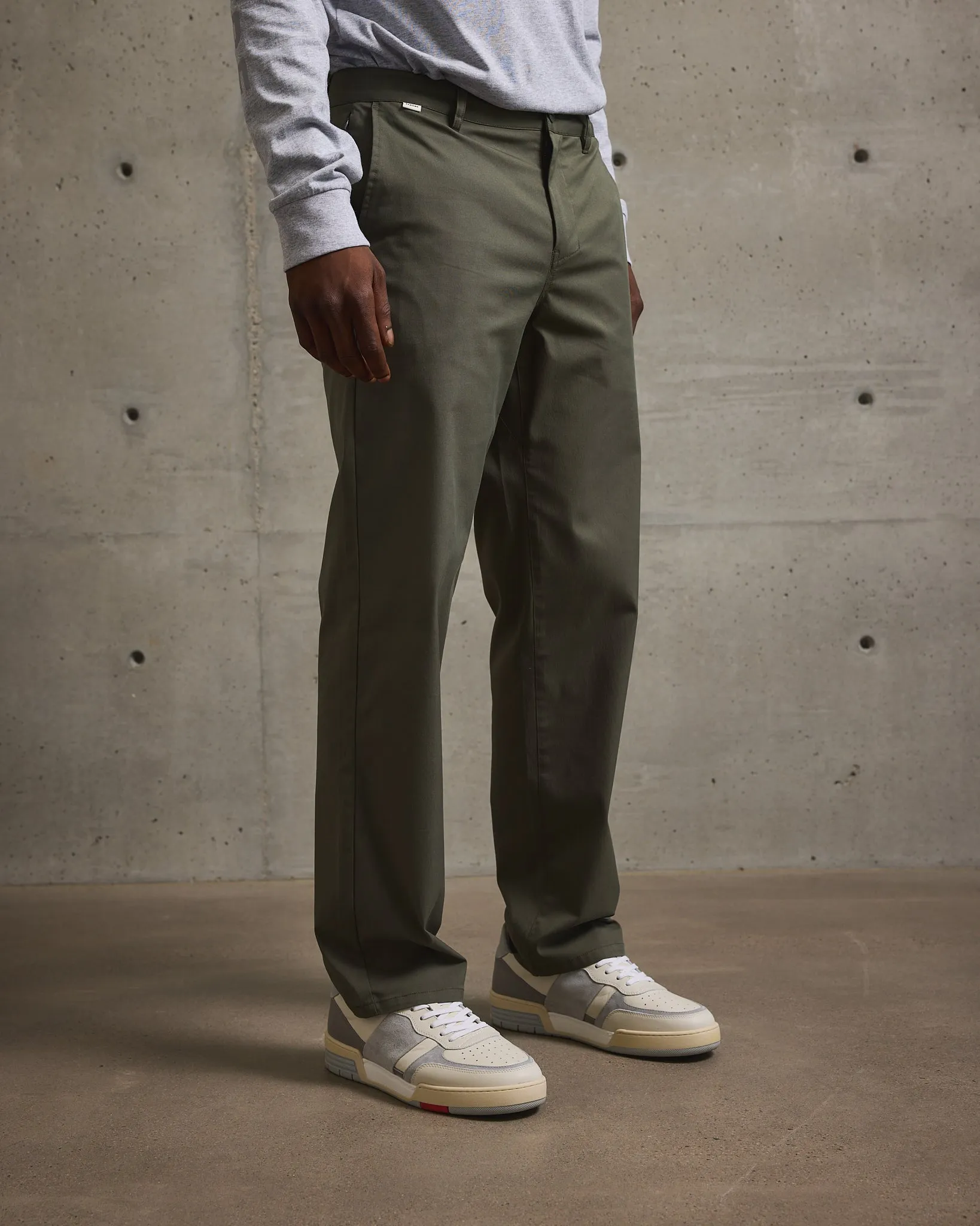 Twill Chino Pant